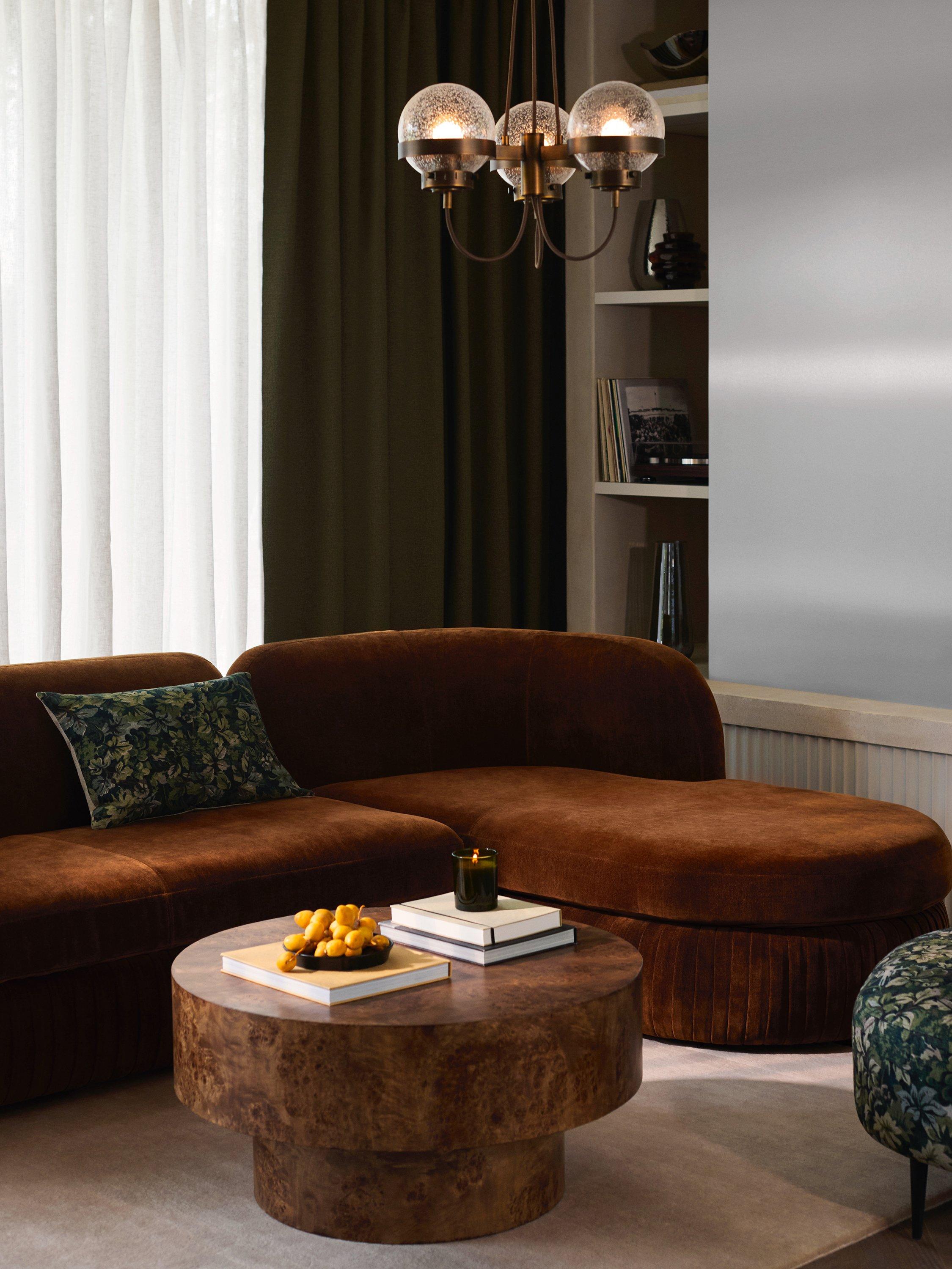 Carousel image, index 2